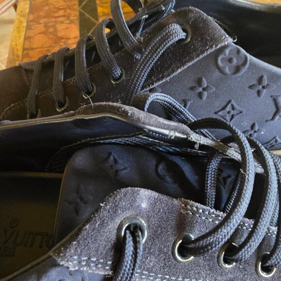 Louis Vuitton sneakers size 38.5 - Picture 5 of 10